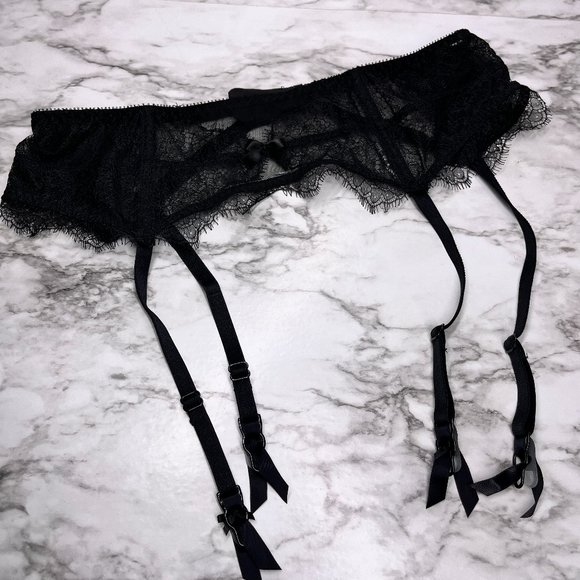 Victoria's Secret Intimates & Sleepwear Victorias Secret Black Lace Garter Belt Poshmark